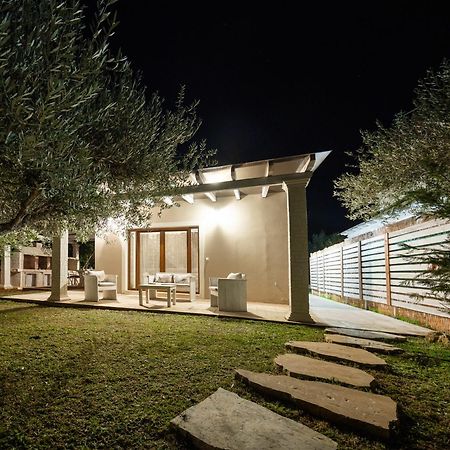 Theonymfi Luxury Villas Doukádes المظهر الخارجي الصورة