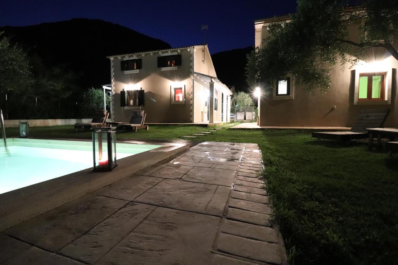 Theonymfi Luxury Villas Doukádes المظهر الخارجي الصورة